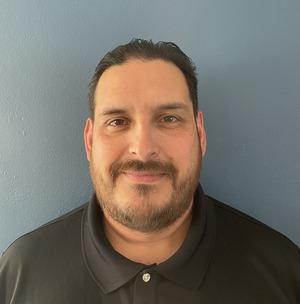 Headshot of Roel Ramos